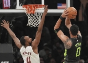 塔图姆险胜哈登，雄鹿关键表现点燃全场！